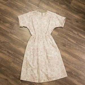 Floral pink and grey flowered vintage retro dress